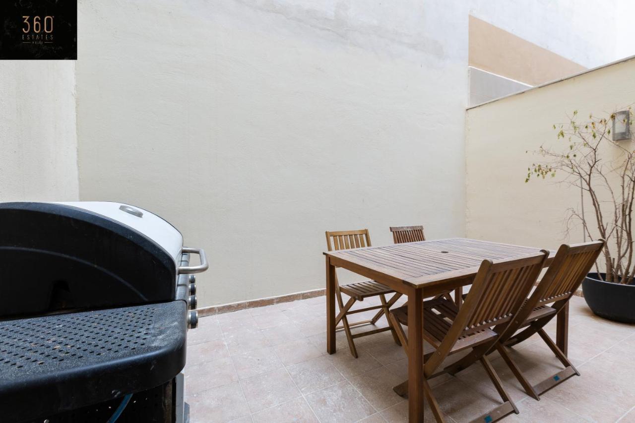 Centre Paceville Apt With Terrace, Bbq & Wifi By 360 Estates St. Julian's Exteriör bild
