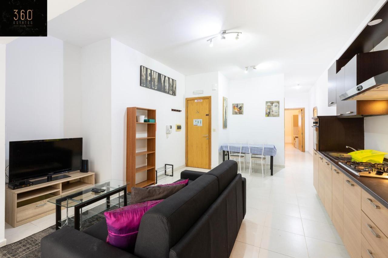 Centre Paceville Apt With Terrace, Bbq & Wifi By 360 Estates St. Julian's Exteriör bild